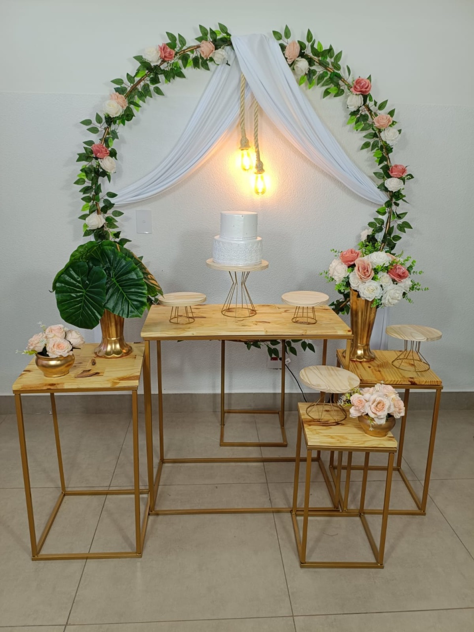 Casamento Noivado Quarteto Mesa Ferro - Animei Festa