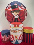 Circo Vermelho (Menino) - imagem 1