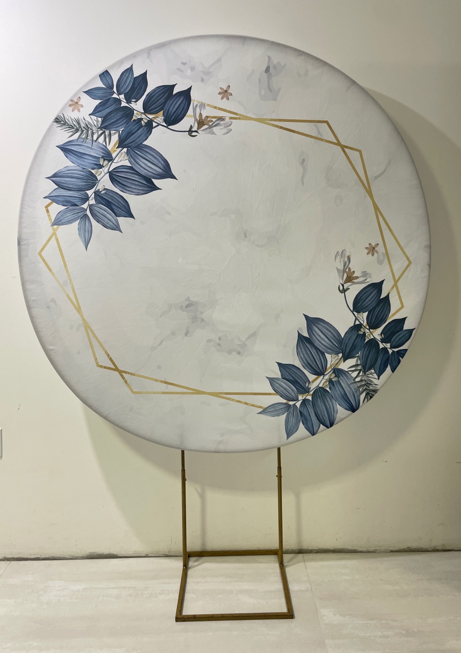 Branco Com Detalhes Azul E Dourada  - Girassolfestas