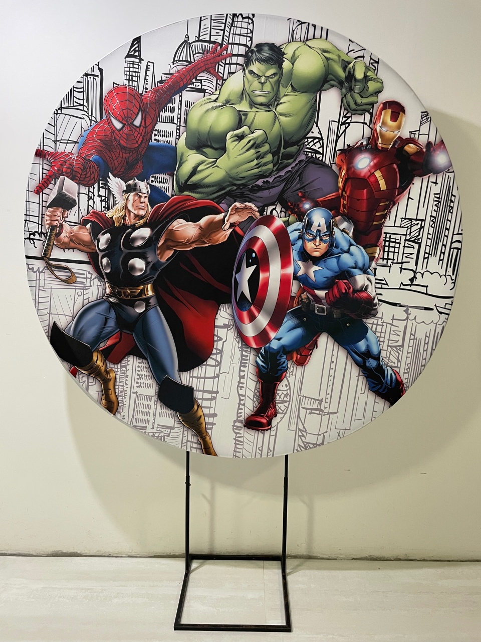 Vingadores (Fundo Branco ) - Girassolfestas