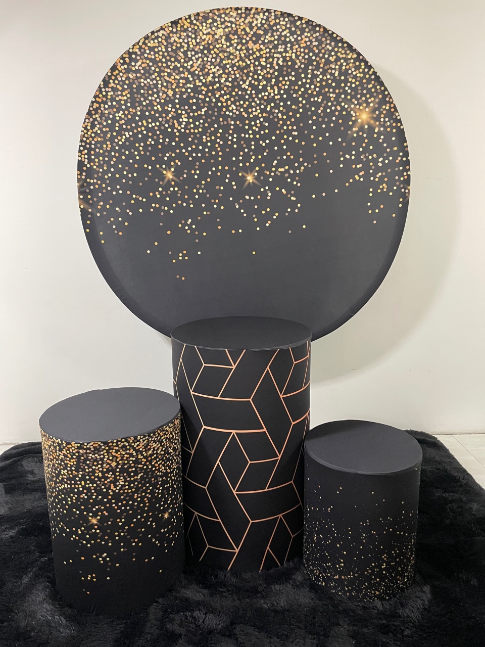 Preto Com Dourado Geométrico  - Girassolfestas