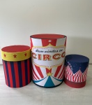 Circo Vermelho (Menino) - imagem 4