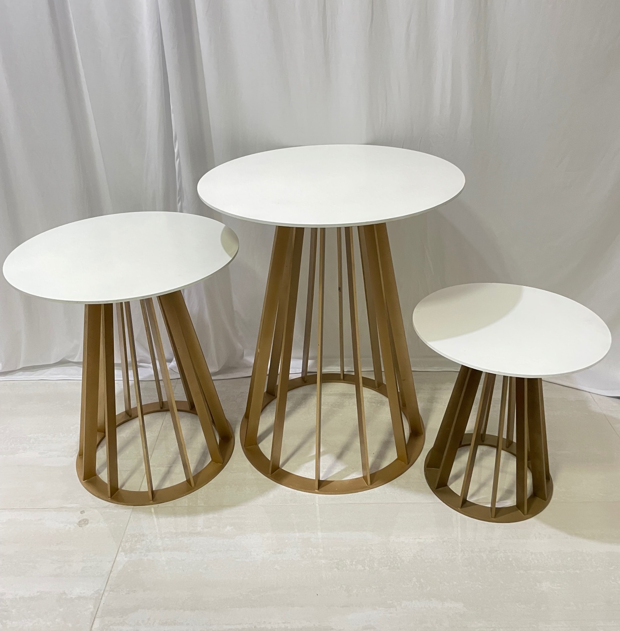 Trio Mesa Ripada Dourado E Branco  - Girassolfestas