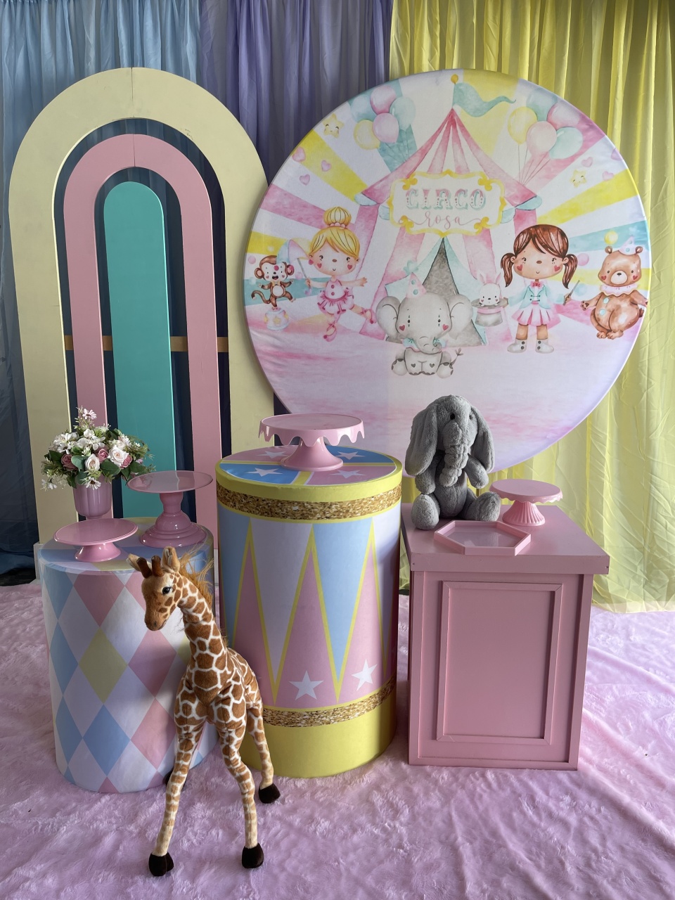Circo Rosa 2 - Mary festas 