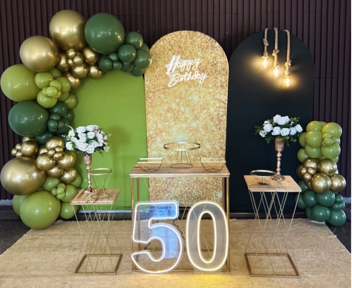 Dec Com Balões Verde E Dourado - Mary festas 