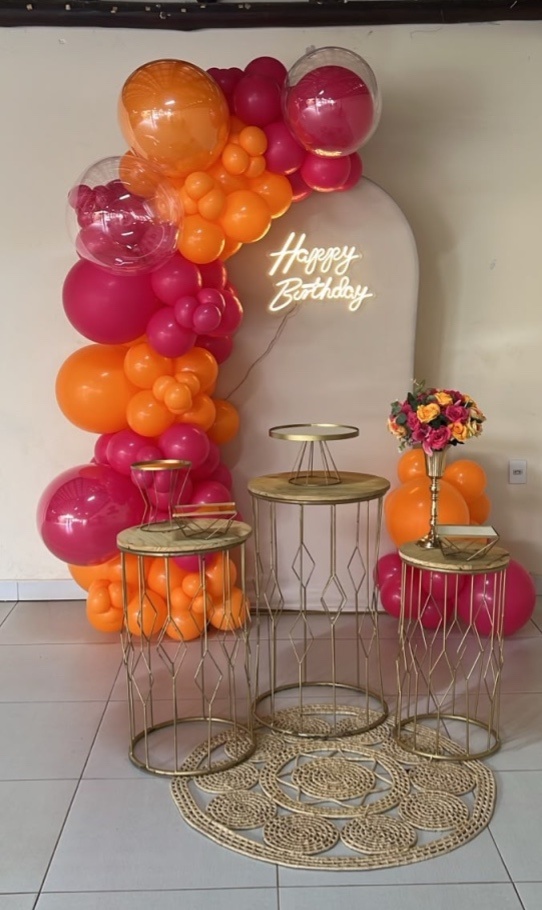 Decoraçao Com Balões Pronto - Mary festas 