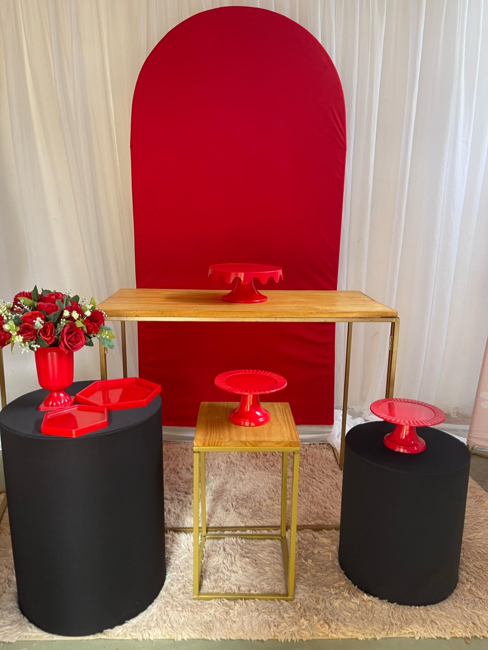 Pegue Monte Preto E Vermelho - Mary festas 