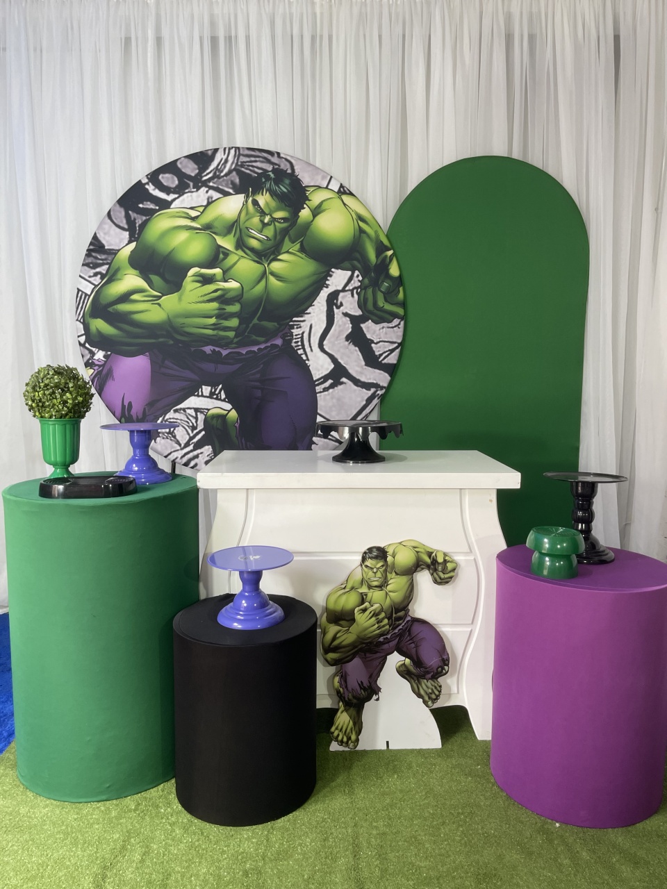 Hulk Pegue Monte 3 - Mary festas 