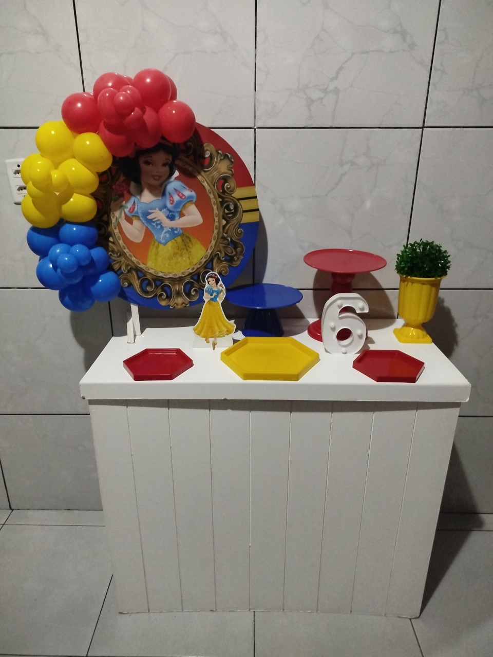 Branca de Neve  - MINI FEST
