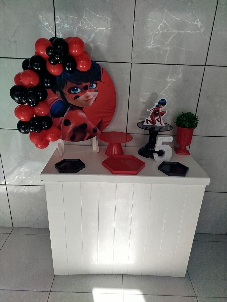 Lady Bug - MINI FEST