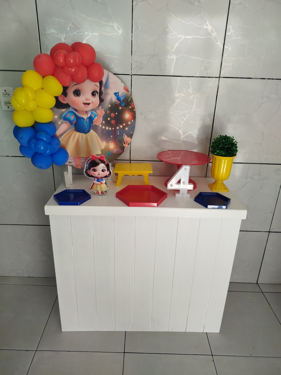 Branca de Neve Baby - MINI FEST