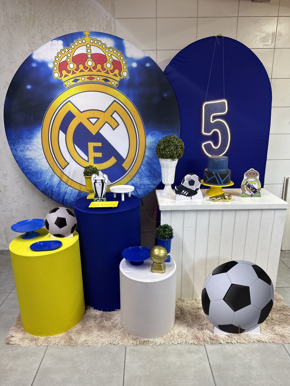 Gold - Real Madrid - PinkBluedecoracoes