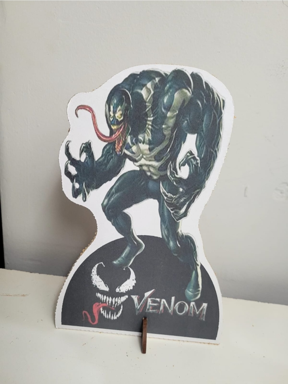 Display Venon 2 - Ph Pegue e Monte