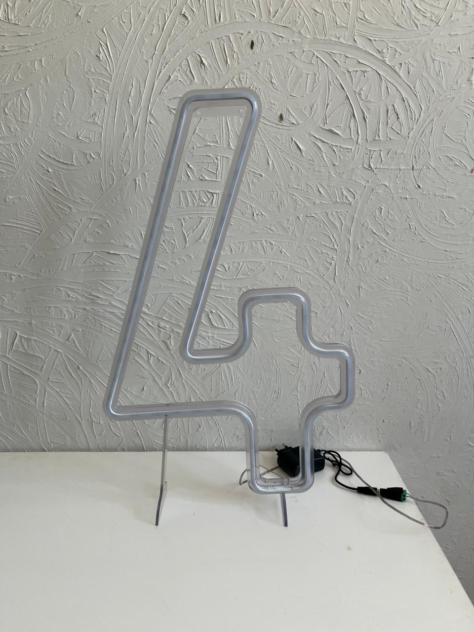 Numero 4 Led - Ph Pegue e Monte