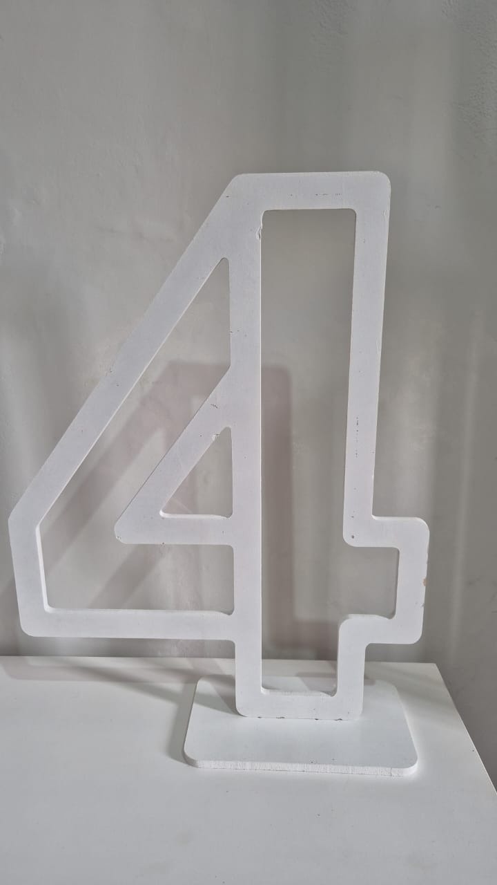 Numero 4 Mdf - Ph Pegue e Monte