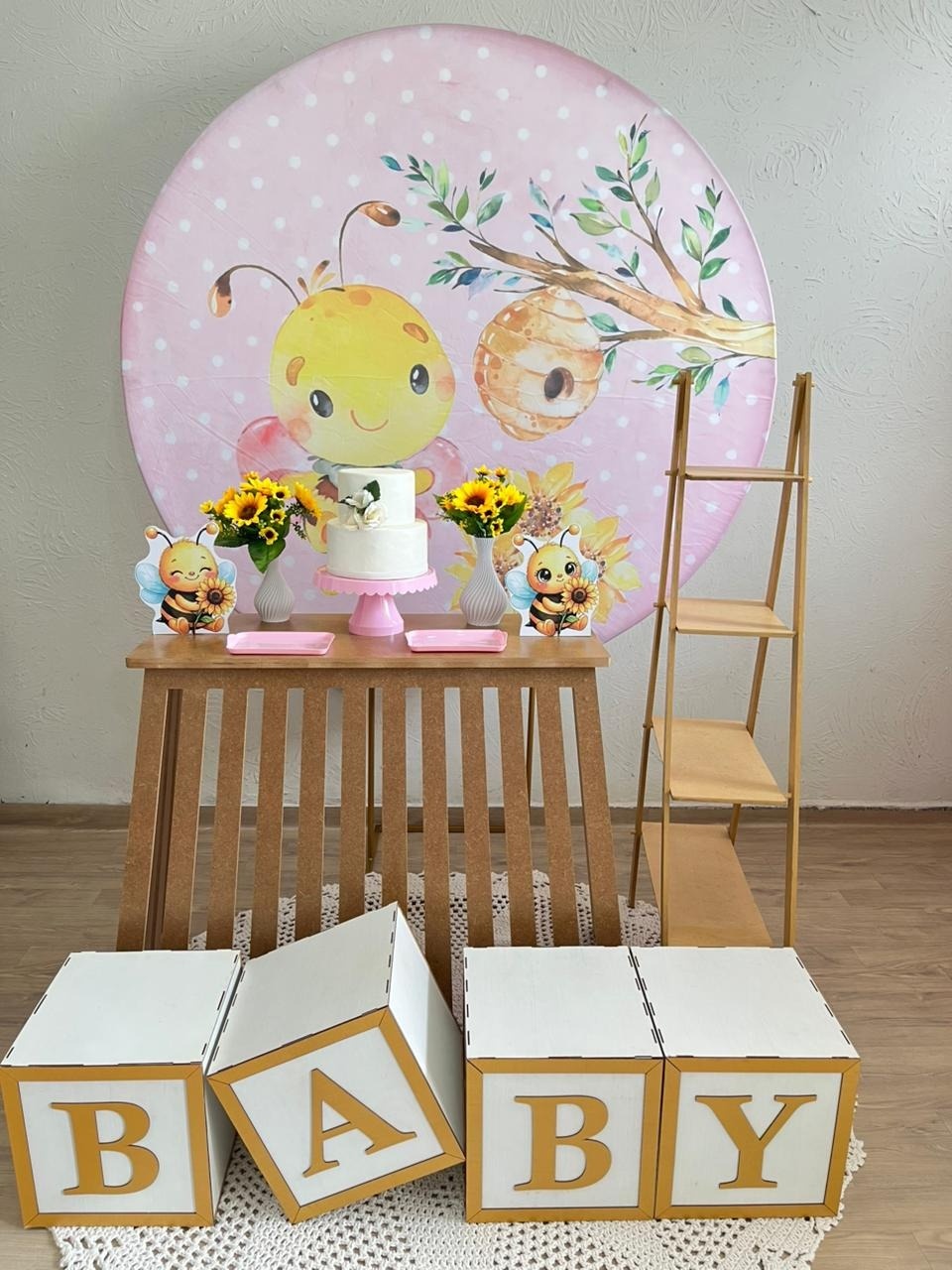 Decoração Abelha Rosa Bebê (Mesa Rustica) - Ph Pegue e Monte