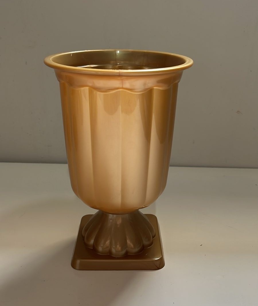 Vaso Grego Dourada - Ph Pegue e Monte