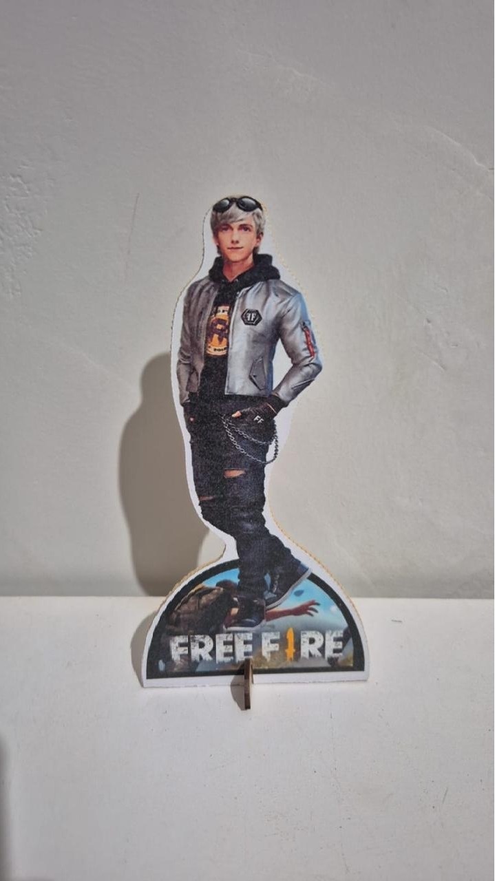 Display Free Fire 1 - Ph Pegue e Monte