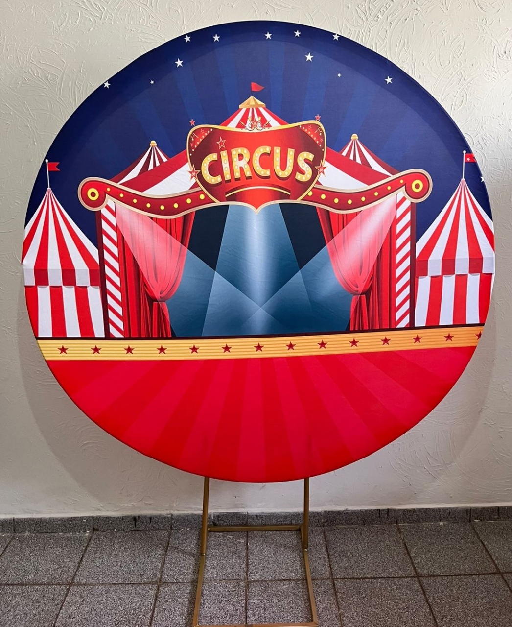Capa Painel Redondo 1,50 Circo - Ph Pegue e Monte