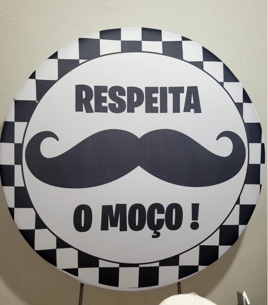 Capa Painel Redondo 1,50 Bigode - Ph Pegue e Monte