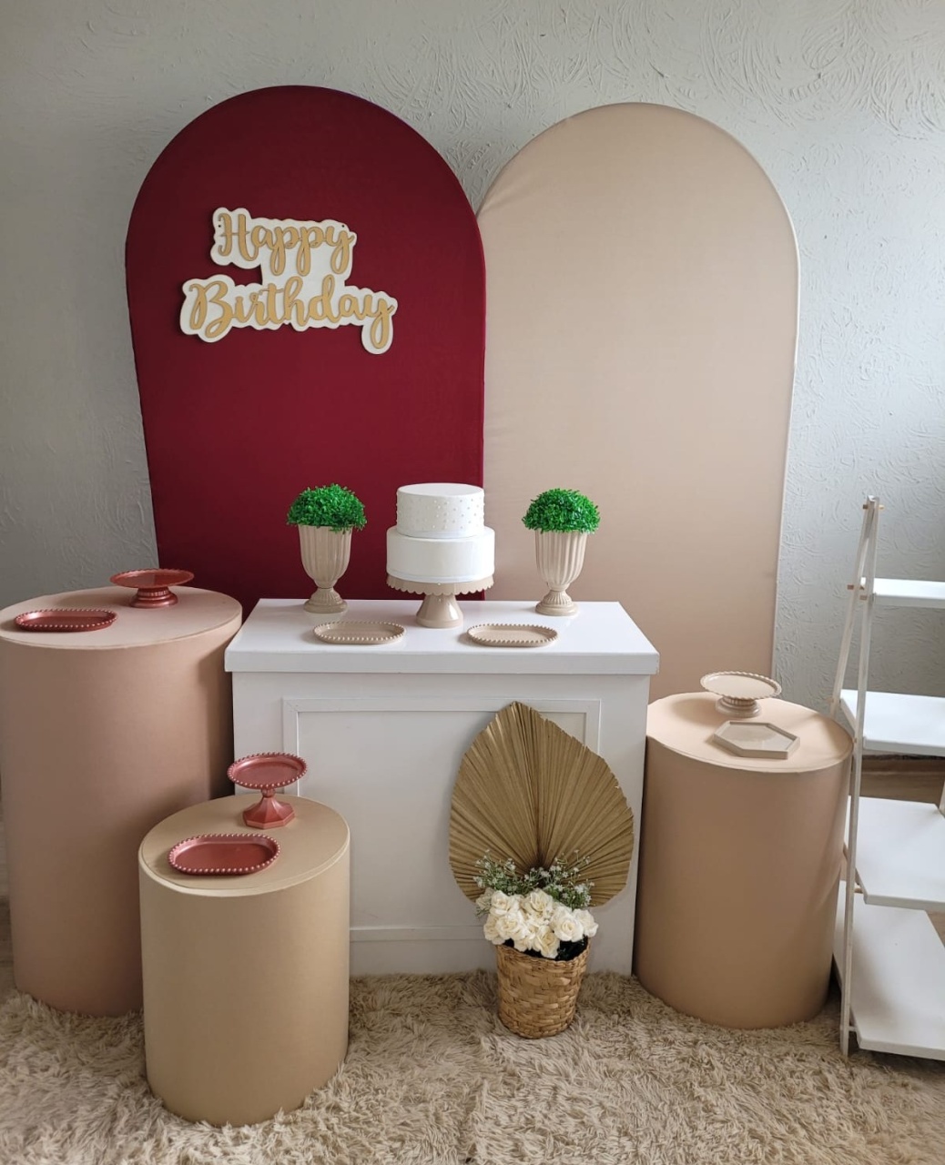 Decoração Marsala Happy Birthday  - Ph Pegue e Monte