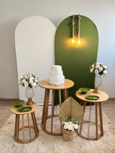 Decoração Verde/Off White Com Luminária (Mesa Redonda) - Ph Pegue e Monte