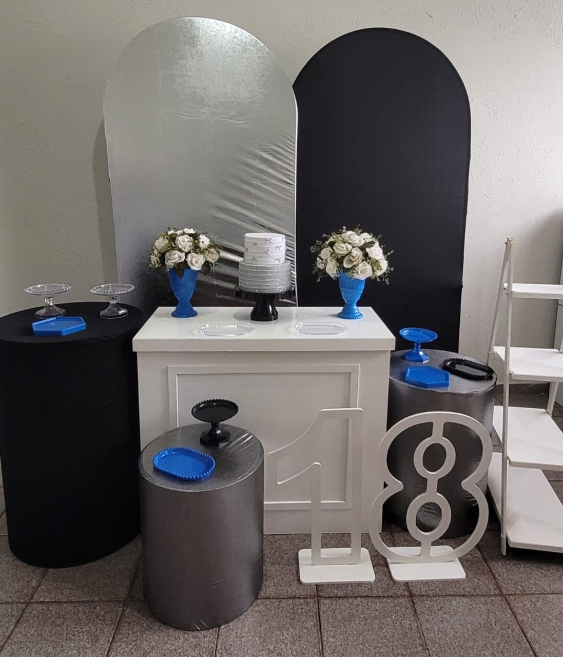 Decoração Preto / Prata - Ph Pegue e Monte