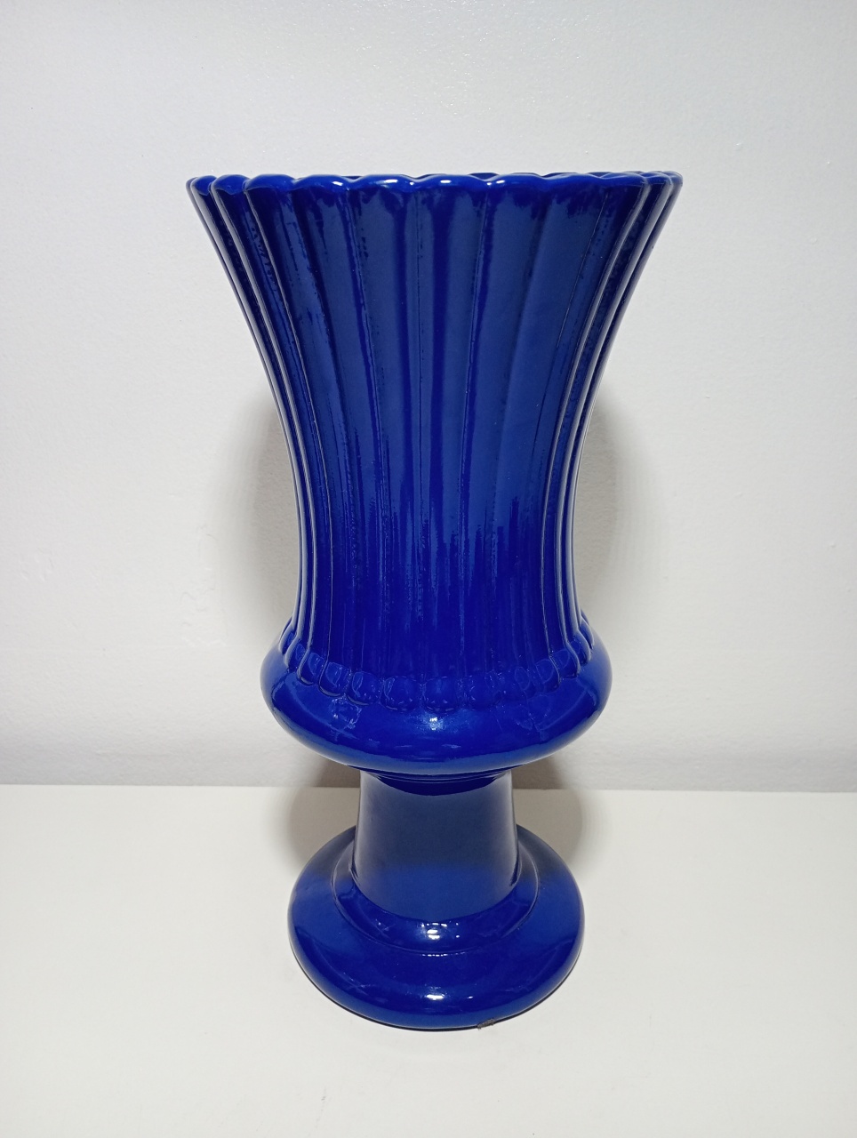 Vaso Cerâmica G Azul Bic - MARIANA MOLINARI