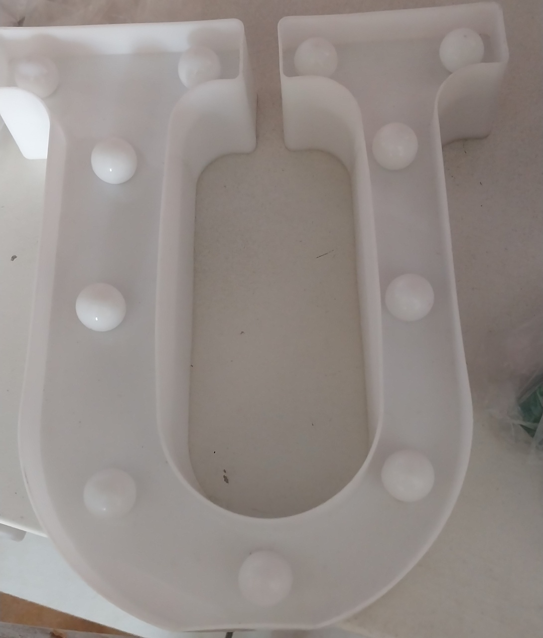 Letra Led 22Cm U - Naiara Duarte Nunes