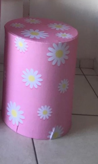 Capa Para Cilindro Margarida Fundo Rosa M - Naiara Duarte Nunes