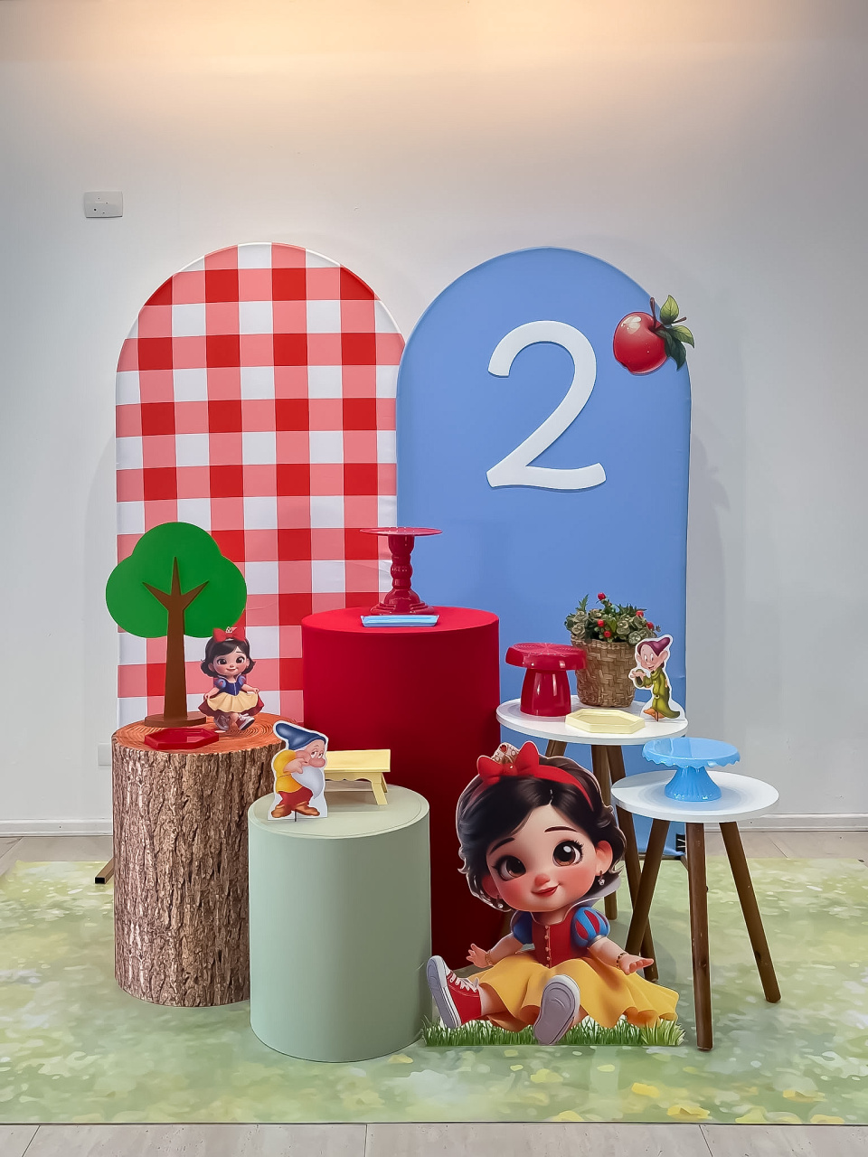 Branca de Neve Romanos - Kit Nuvem de Algodão - Monte e Feste 