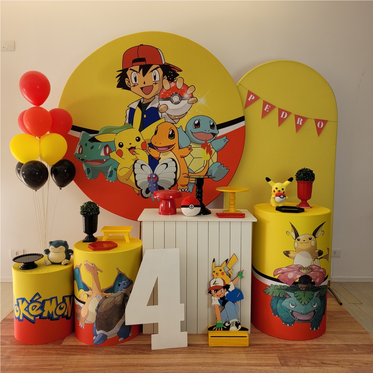 Pokémon - Kit Era Uma Vez - Monte e Feste 