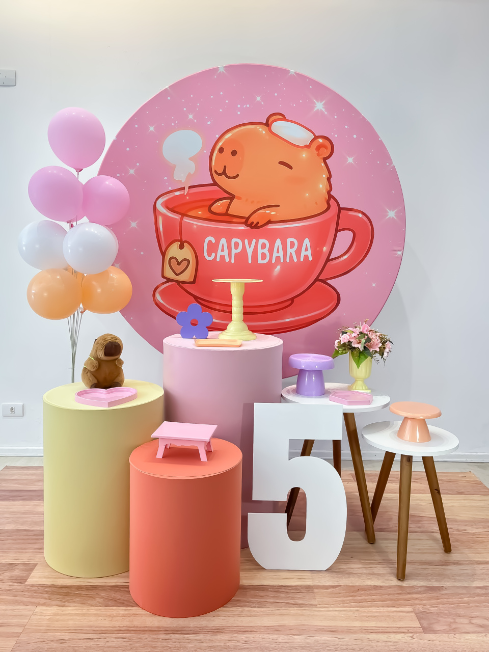 Capivara Rosa - Kit Para Encantar - Monte e Feste 
