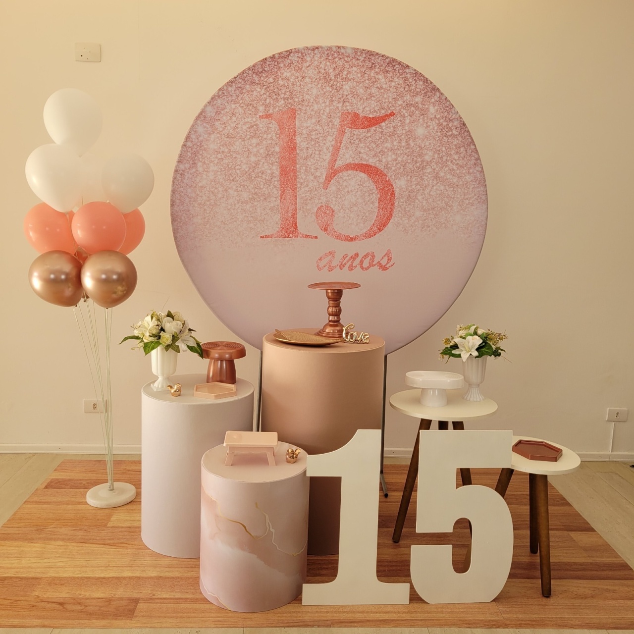 15 Anos Rose  - Kit Para Encantar - Monte e Feste 