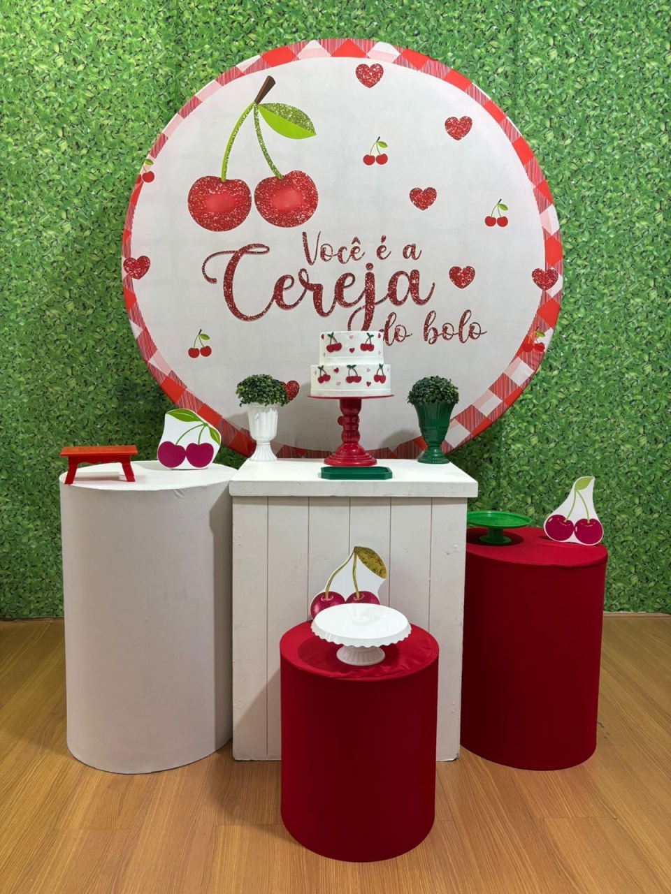 Kit Cereja 2 - Voar Decorações