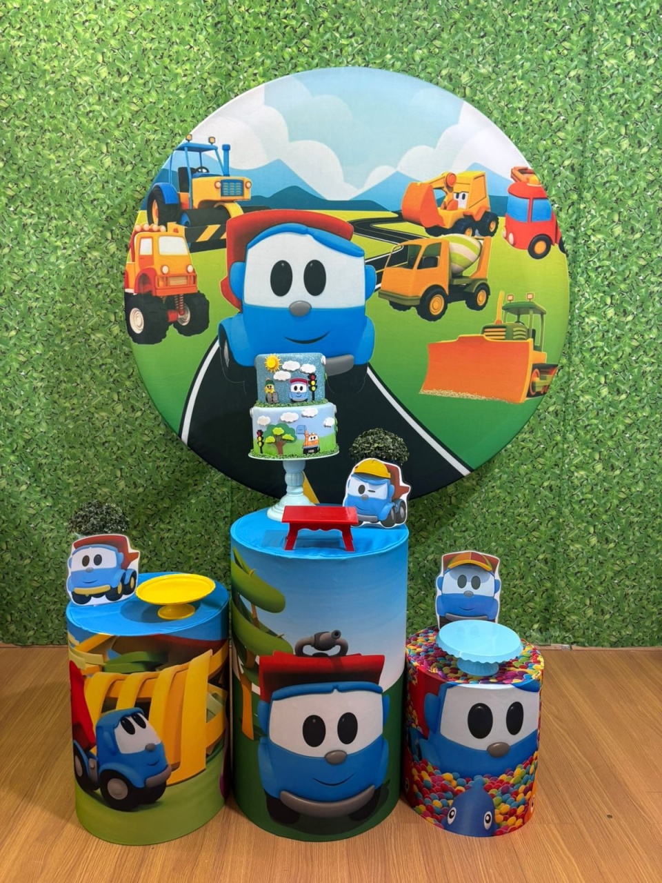 Kit Leo Caminhão - Voar Decorações