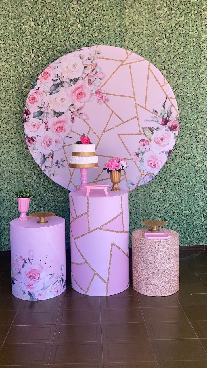 Kit Rosas Com Dourado  - Voar Decorações