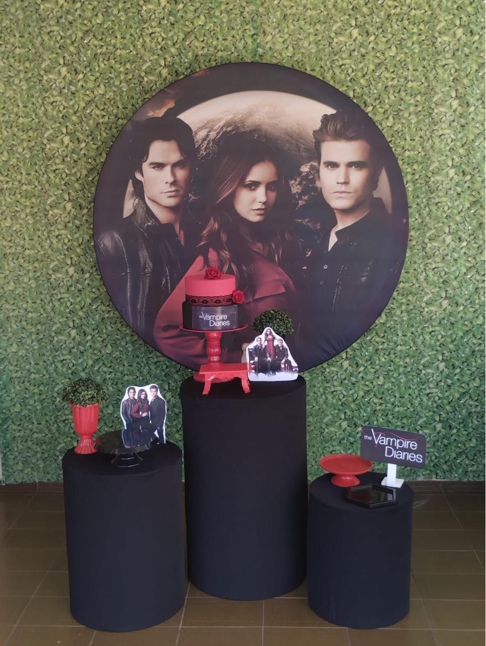 Kit Diario de Um Vampiro - Voar Decorações