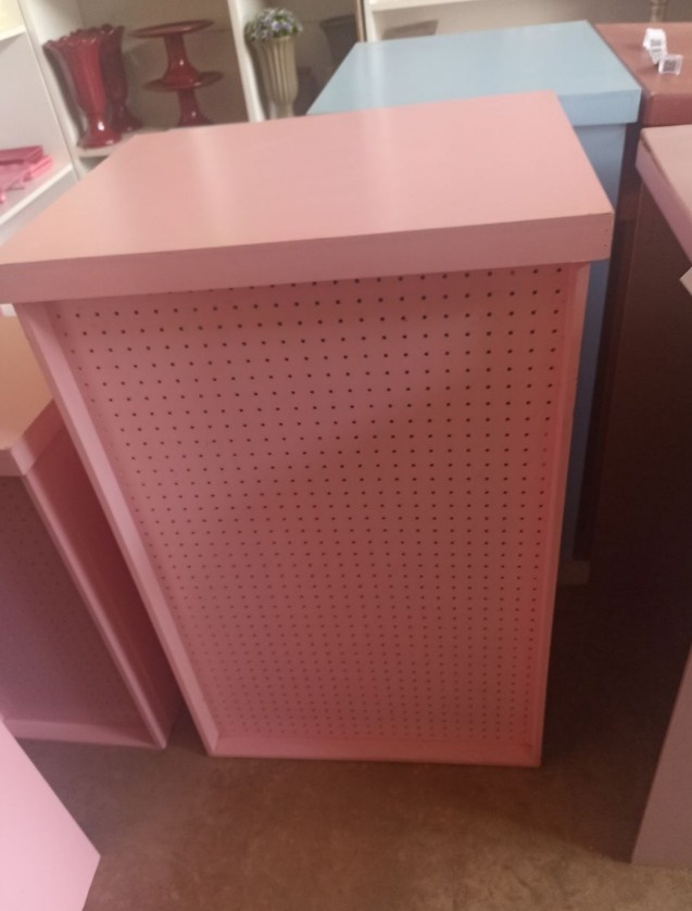 Mesa Cubo Rosa G  - bruna cruanes