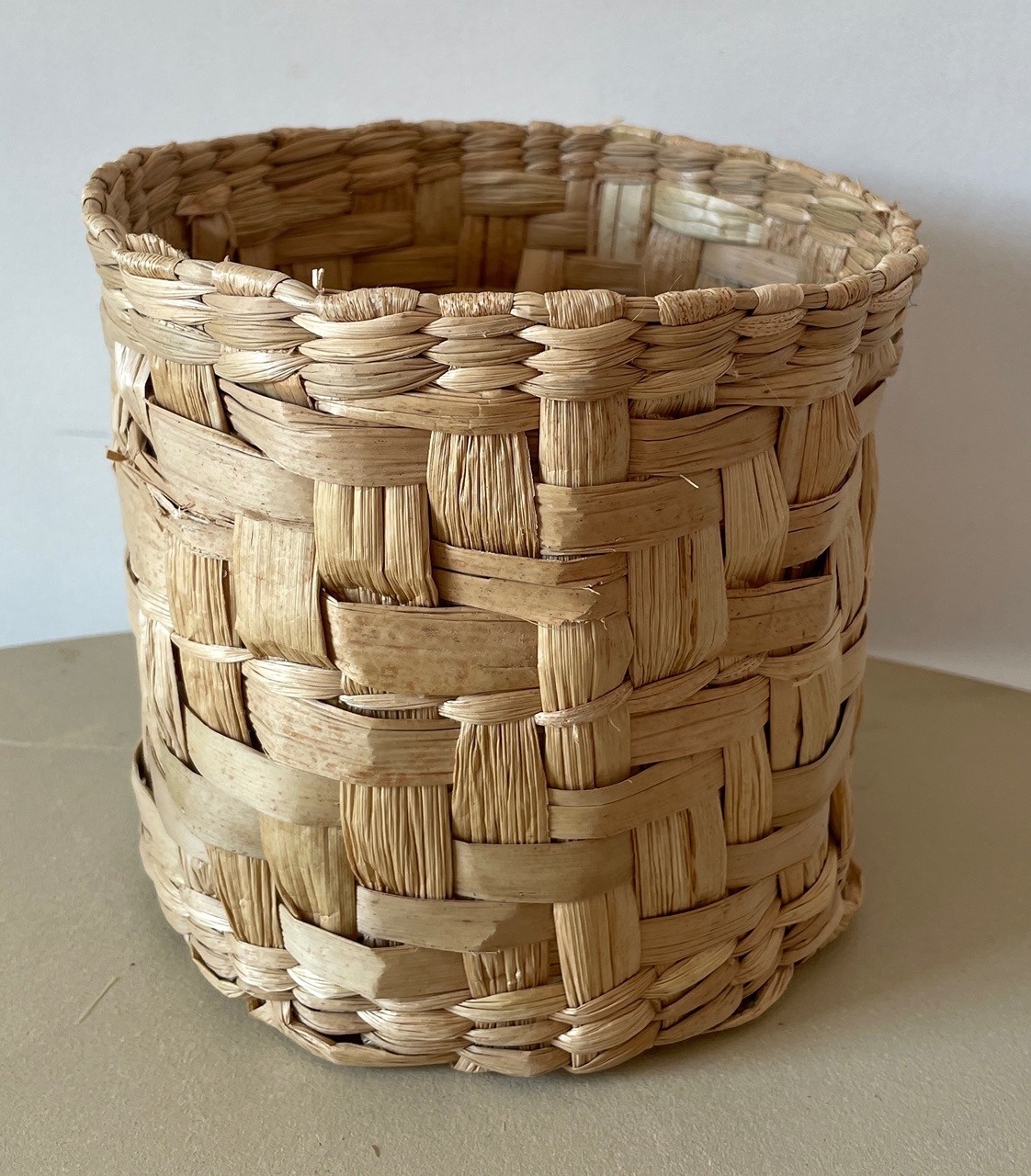 Vaso Redondo Vime - bruna cruanes