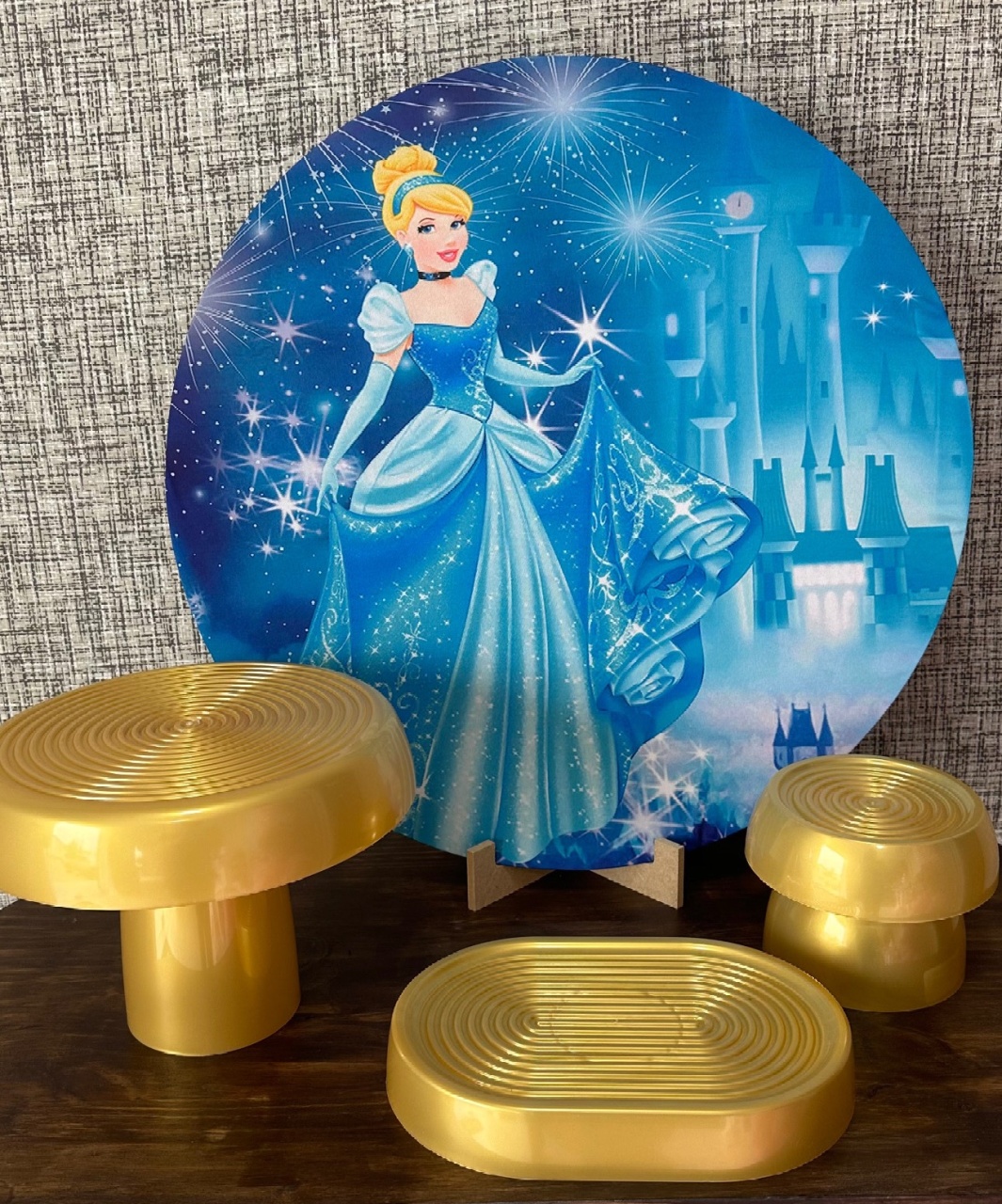 Mini Kit de Mesa Cindarela - Cíntia Rodrigues Pinheiro 