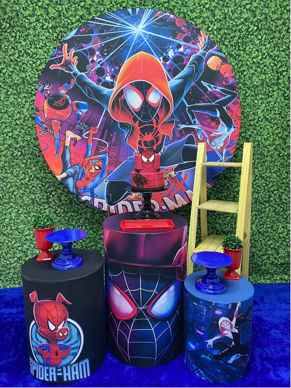 Homem Aranha Miles Com Tapete - Decoracoes4you