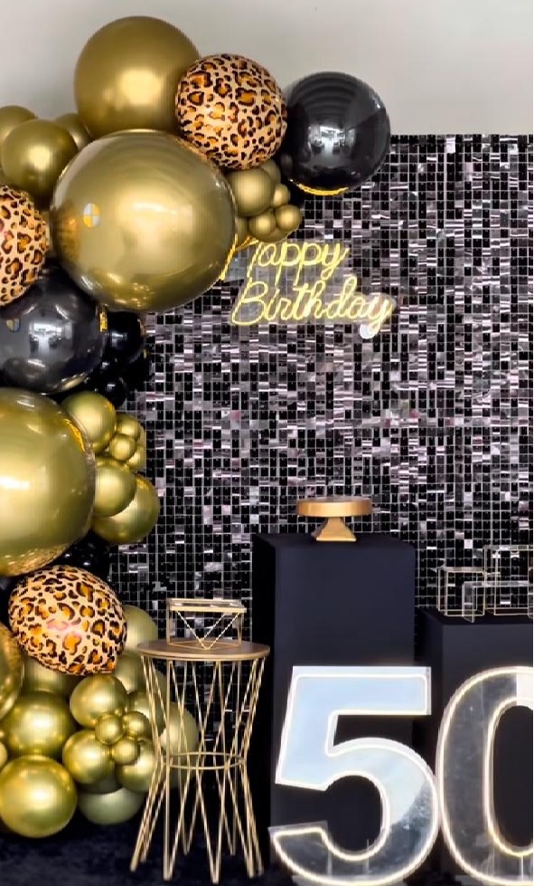 Preto E Dourado Ii - Princesa Eventos 