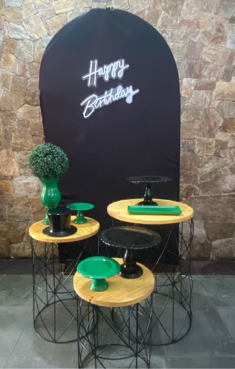 Pegue E Monte: Adulto Preto E Verde  - Princesa Eventos 
