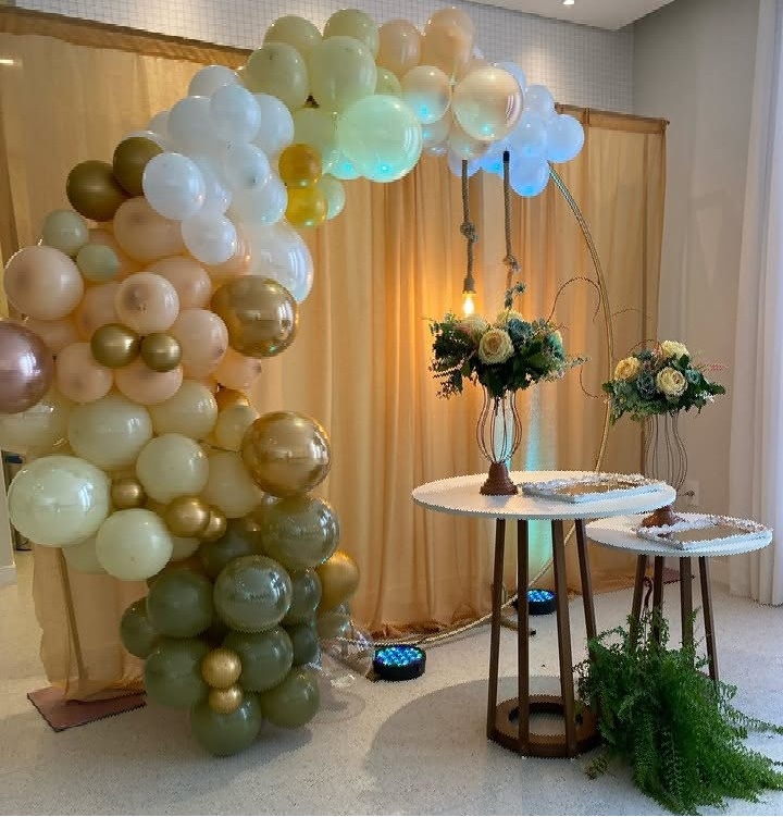 Decoração Adulto Dourada Com Verde - Lelefestaschapecó