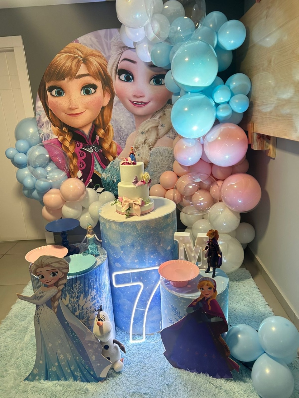 Decoração Frozen  - Lelefestaschapecó