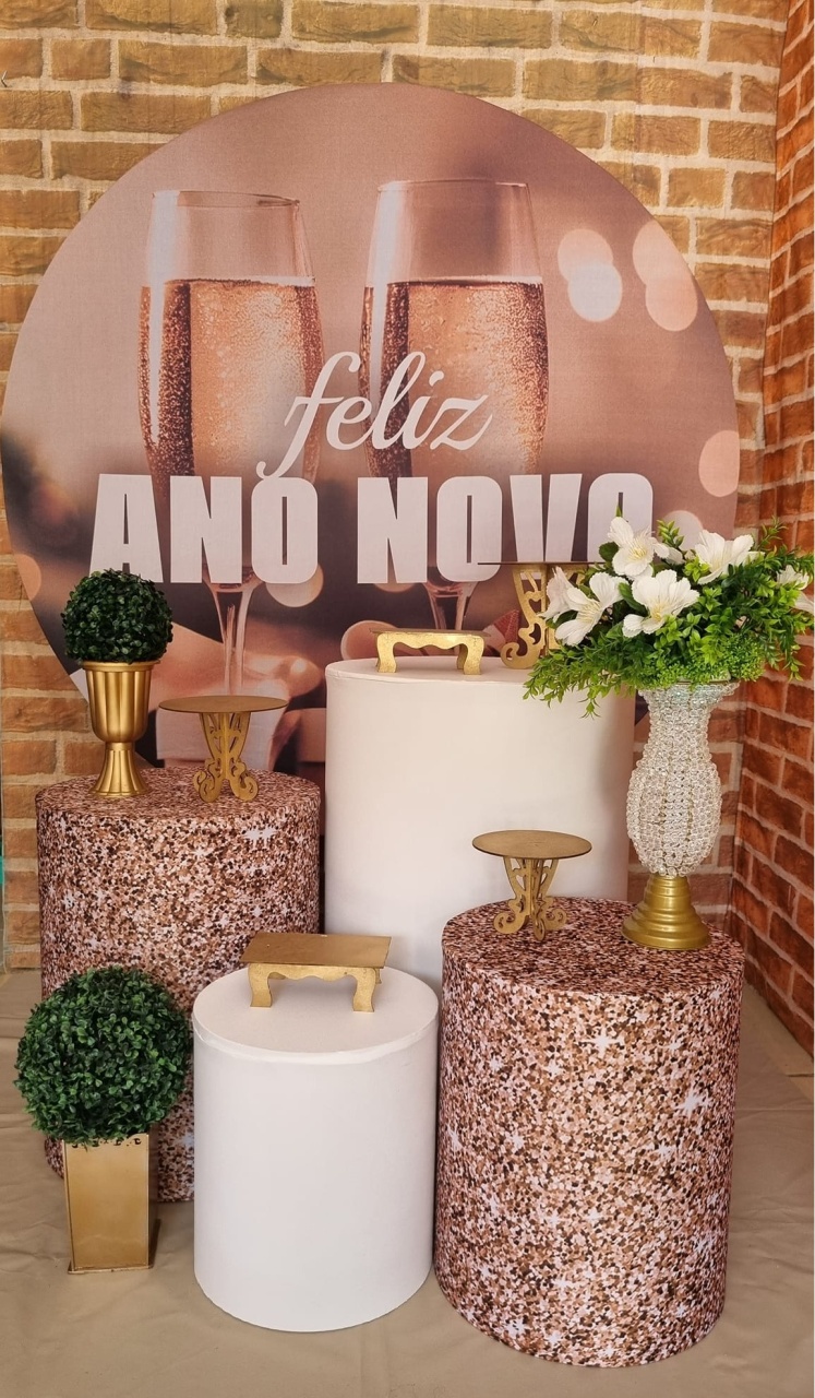 Feliz Ano Novo - Ouro - Tchumfestasdecoracoes