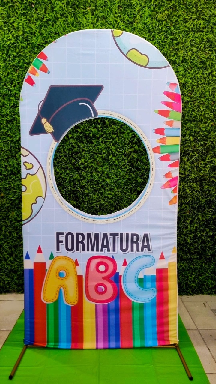 Formatura Intantil Instagramável - Romano - Tchumfestasdecoracoes