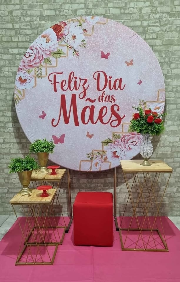 Dia das Mães Mesas Ferro - Composição - Tchumfestasdecoracoes