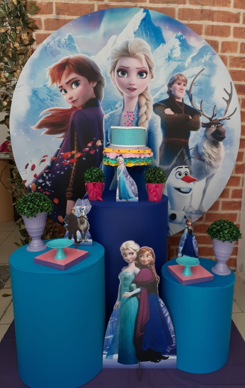 Frozem - Ouro - Tchumfestasdecoracoes